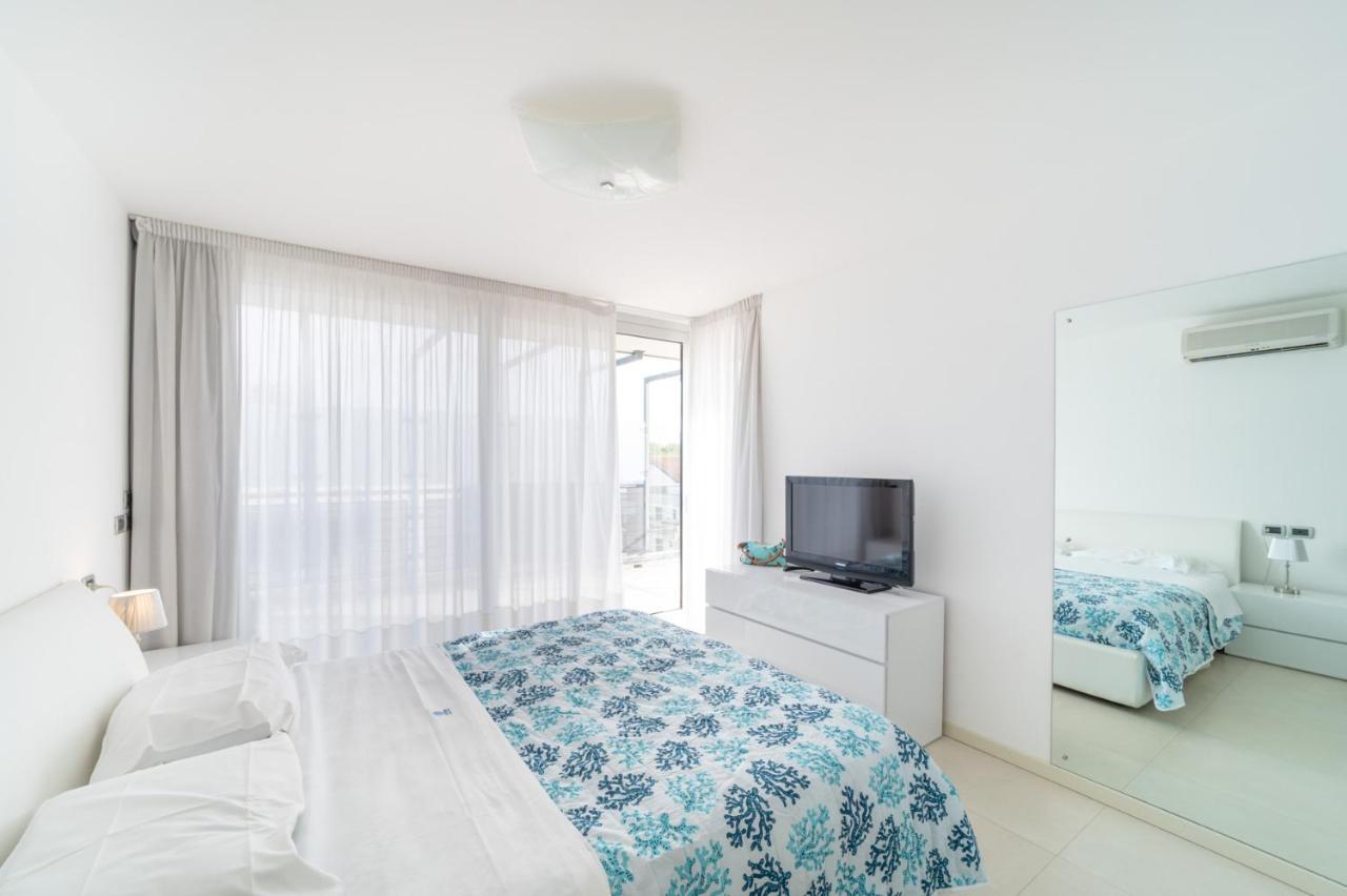 Residenza Ore Felici Lignano Sabbiadoro Esterno foto