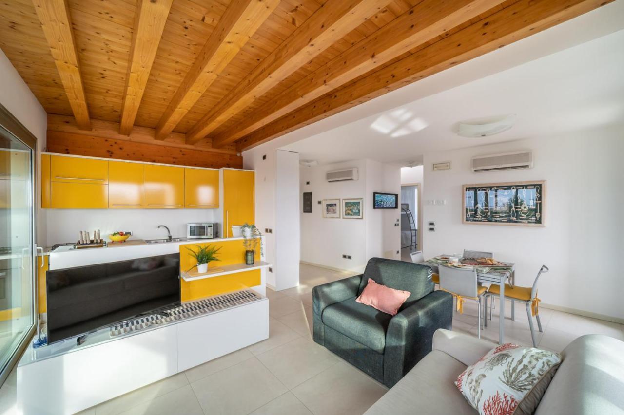 Residenza Ore Felici Lignano Sabbiadoro Esterno foto