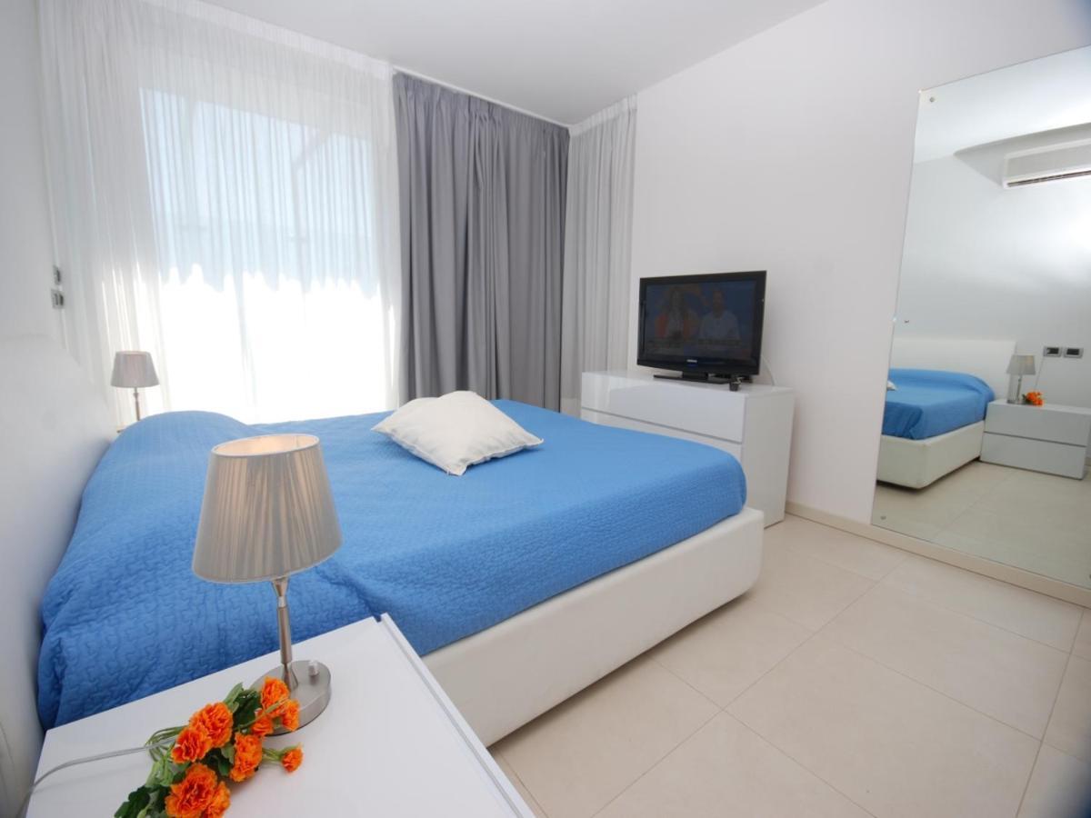 Residenza Ore Felici Lignano Sabbiadoro Esterno foto