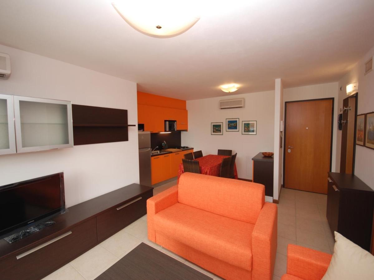 Residenza Ore Felici Lignano Sabbiadoro Esterno foto
