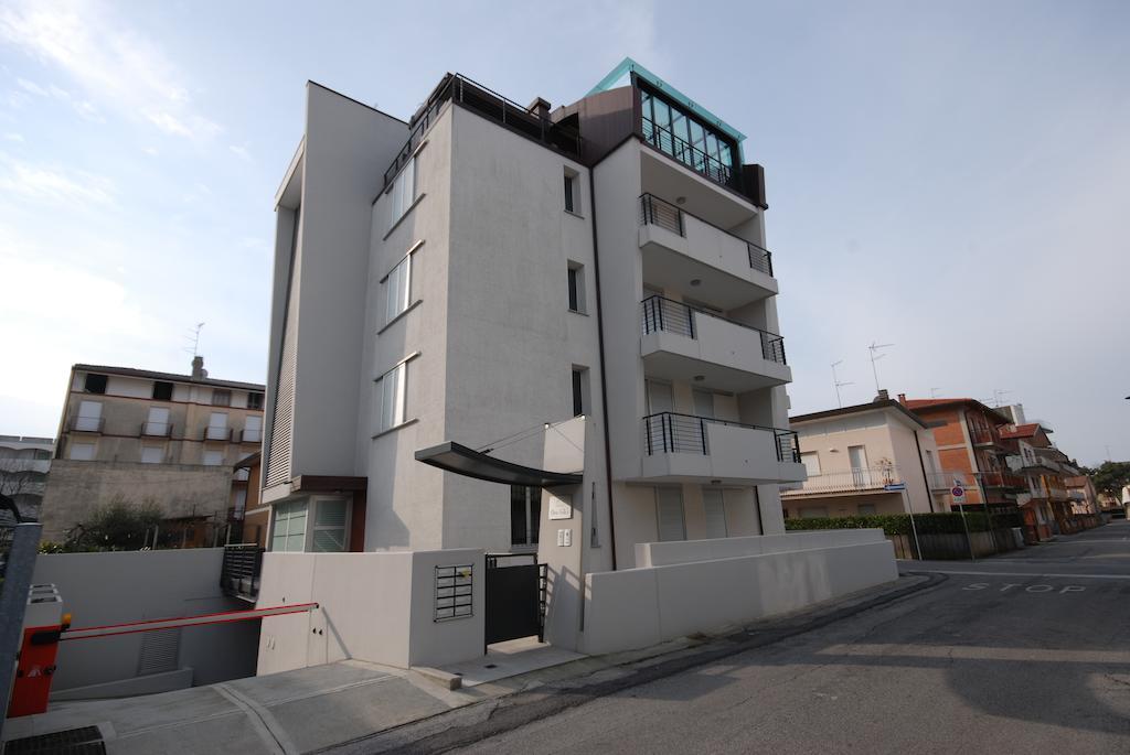 Residenza Ore Felici Lignano Sabbiadoro Esterno foto
